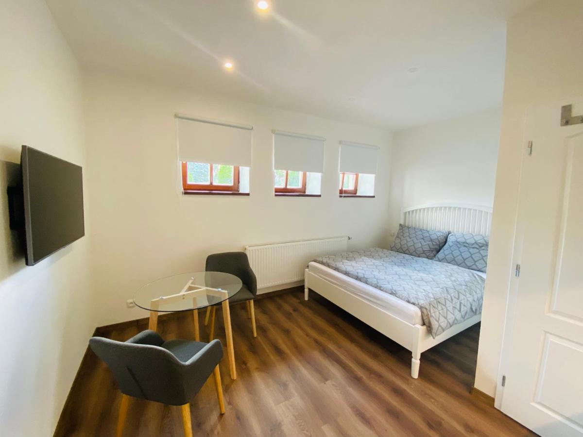 Apartmány V uličce Frymburk Esterno foto