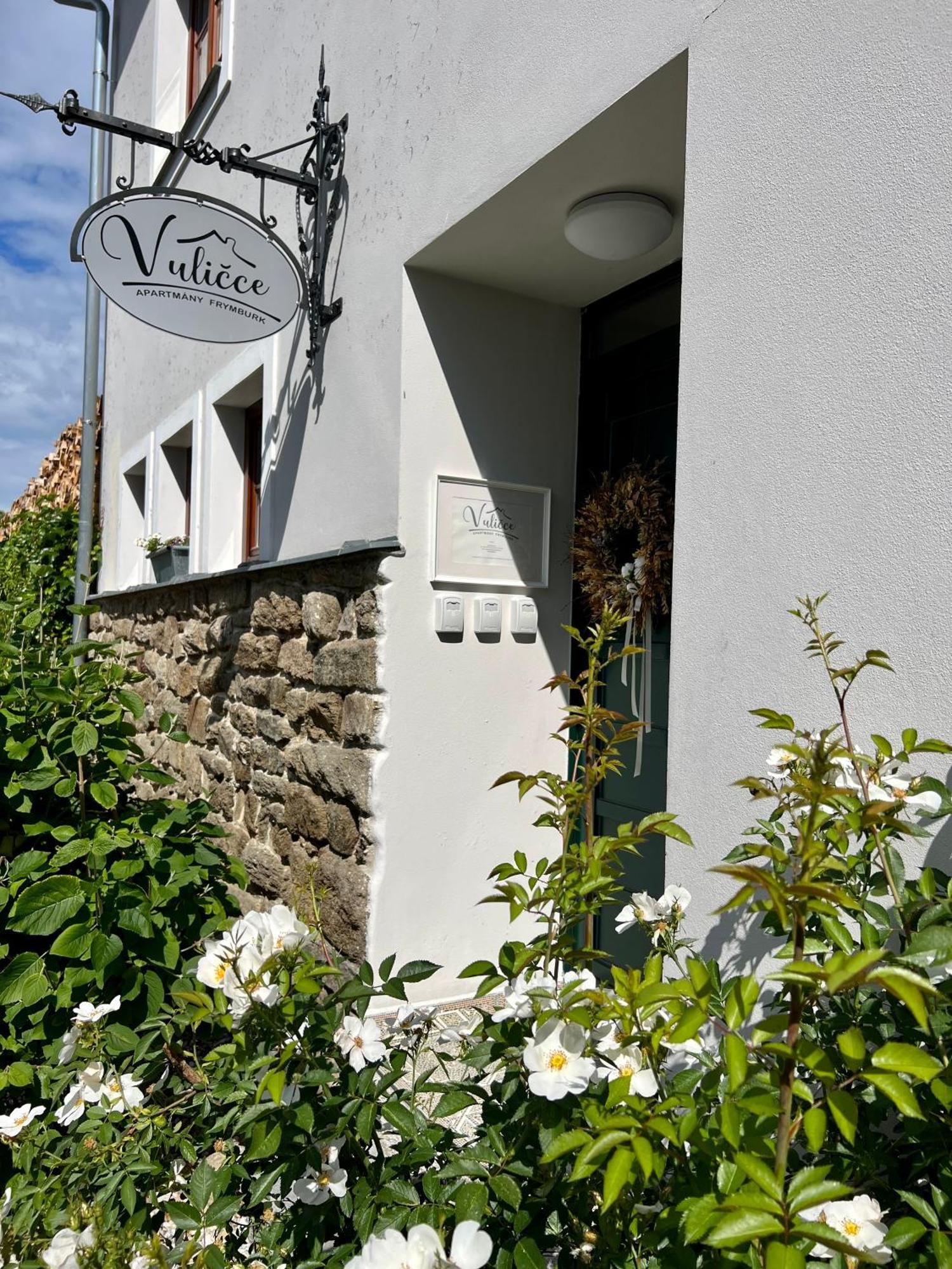 Apartmány V uličce Frymburk Esterno foto